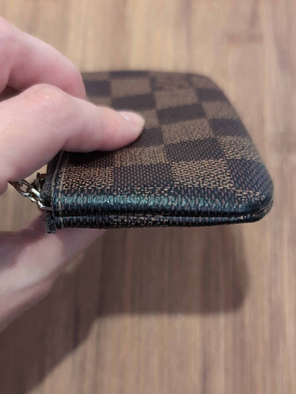 Louis Vuitton Key Pouch Pochette Cles Damier Ebene - Picture 5 of 16